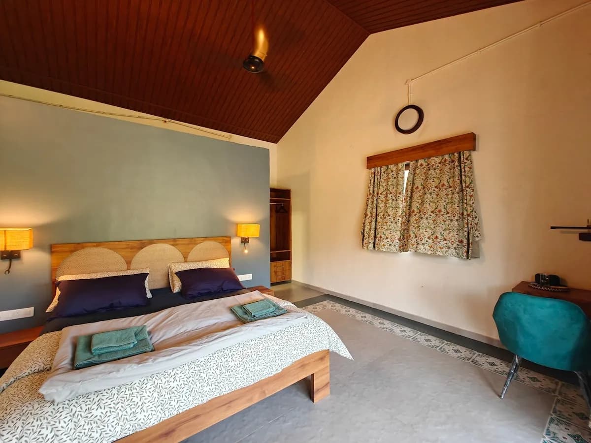Neel @ Wildflower Farmstay, Khopoli, Maharashtra